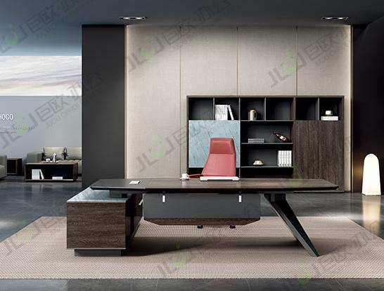 辦(bàn)公(gōng)傢(jia)具(ju)搭配(pei)